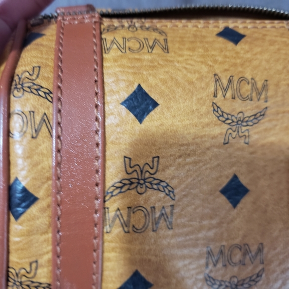 3️⃣0️⃣0️⃣Auth MCM Papillon made in Germany - Picture 15 of 16